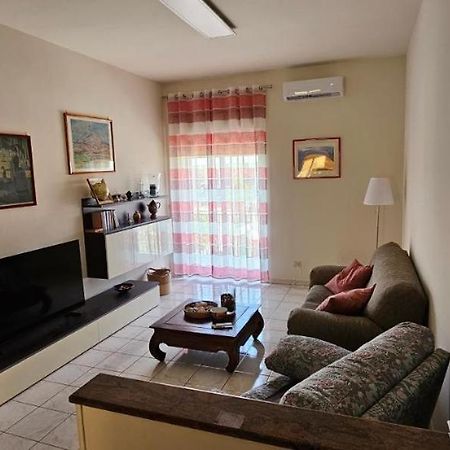 Le Cicas Apartment Лентини Екстериор снимка